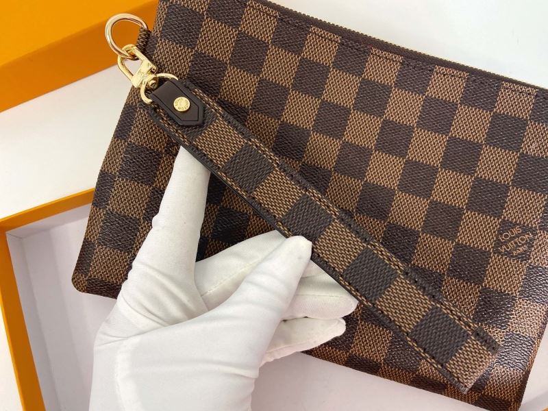 Mens Louis Vuitton Clutch Bags